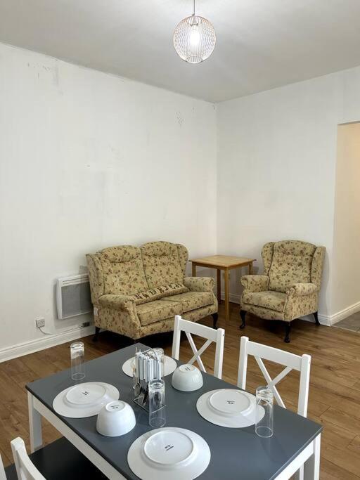 Leicester Spacious Flat With Free Parking Exterior foto